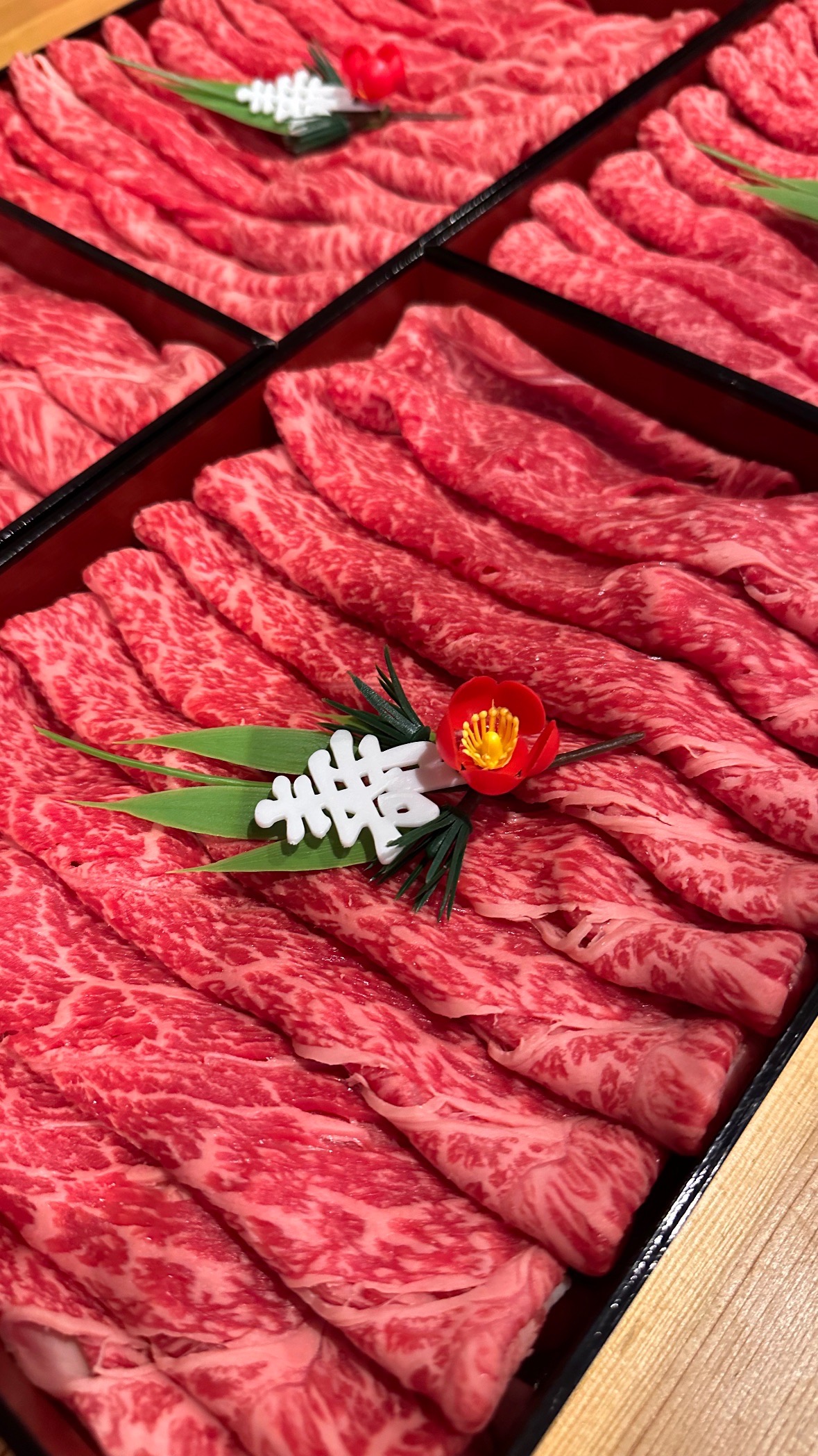 黒毛和牛 すき焼き・しゃぶしゃぶ肉
